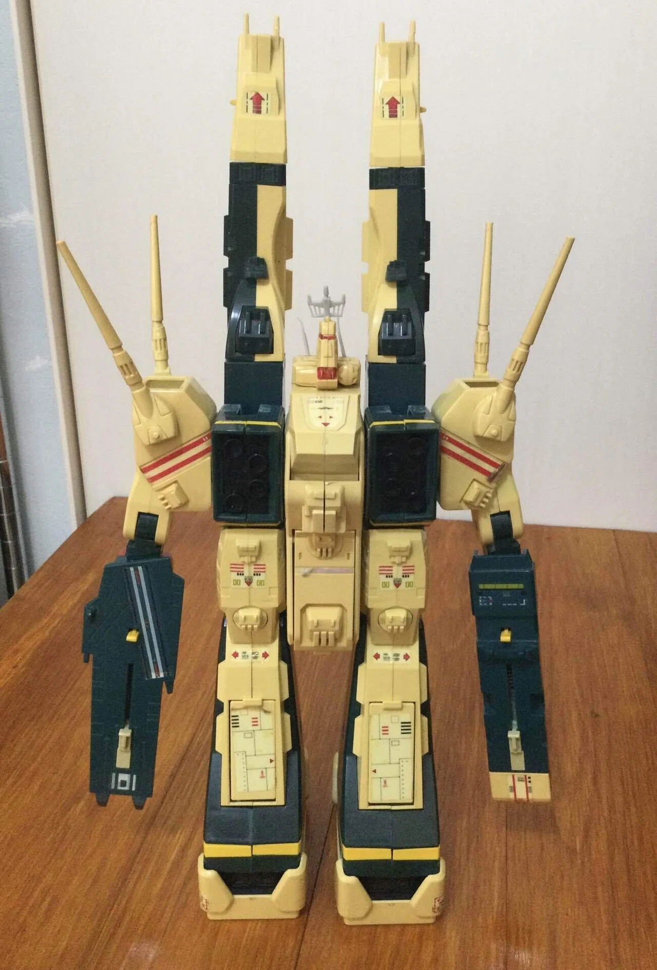 タカトク製 マクロスレビュー！｜自由なダム・ガン
