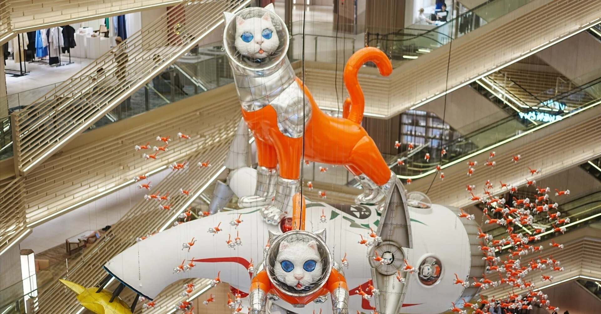 展覧会レポ】岡本太郎記念館「ヤノベケンジ：太郎と猫と太陽と」ほか