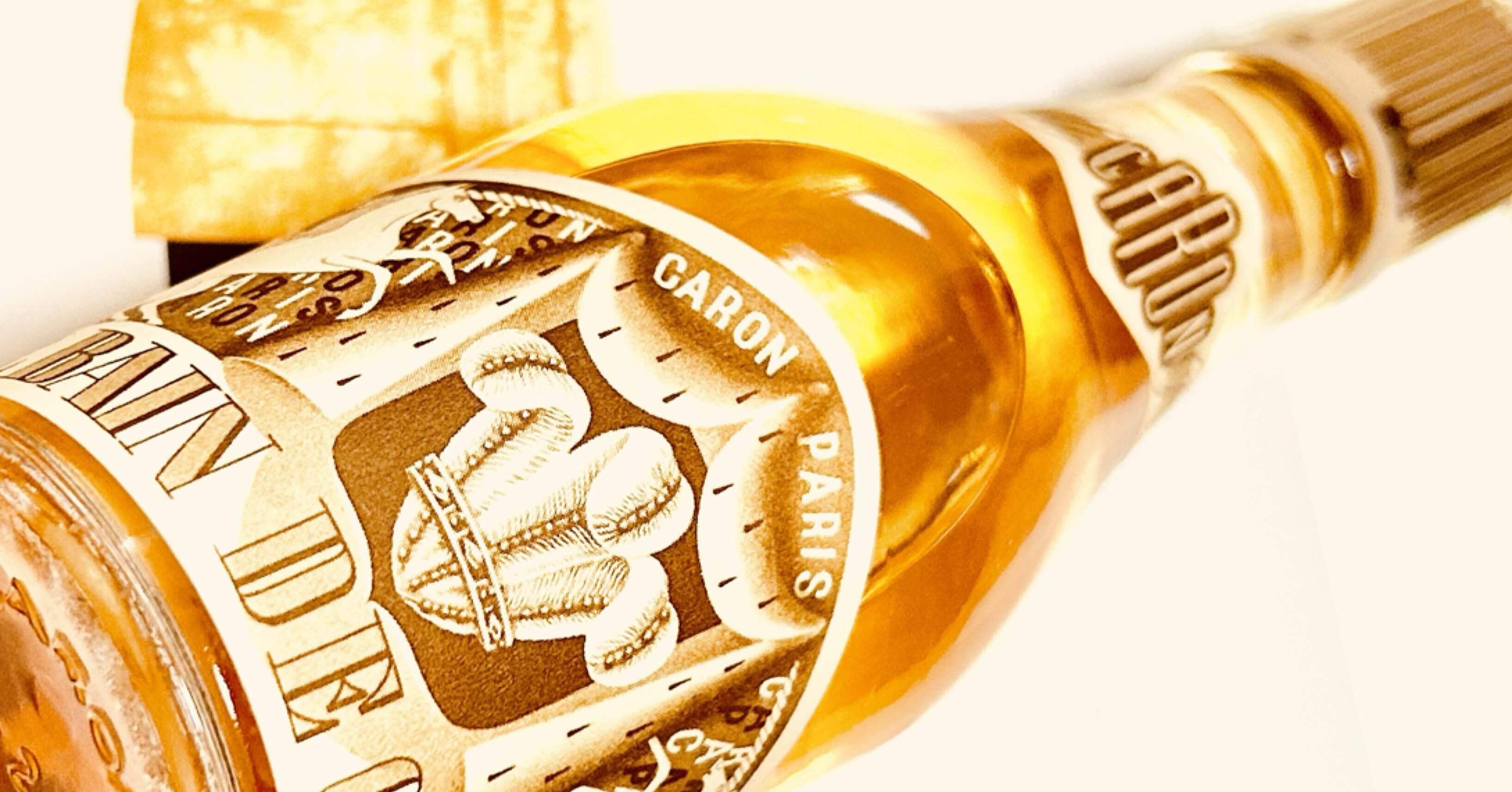 シャンパンのような高貴なバスタイムを 8月11日～365日の香水｜adams