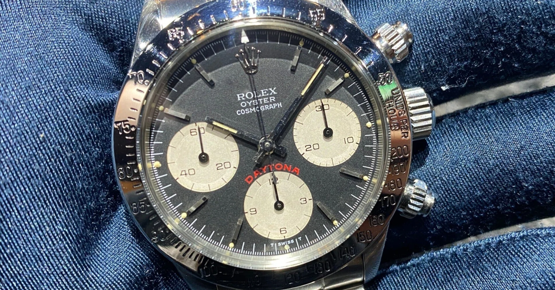 rimunonさん専用ページ Black Dial Big Red In Stock!! Introducing the Rolex Manual-Winding