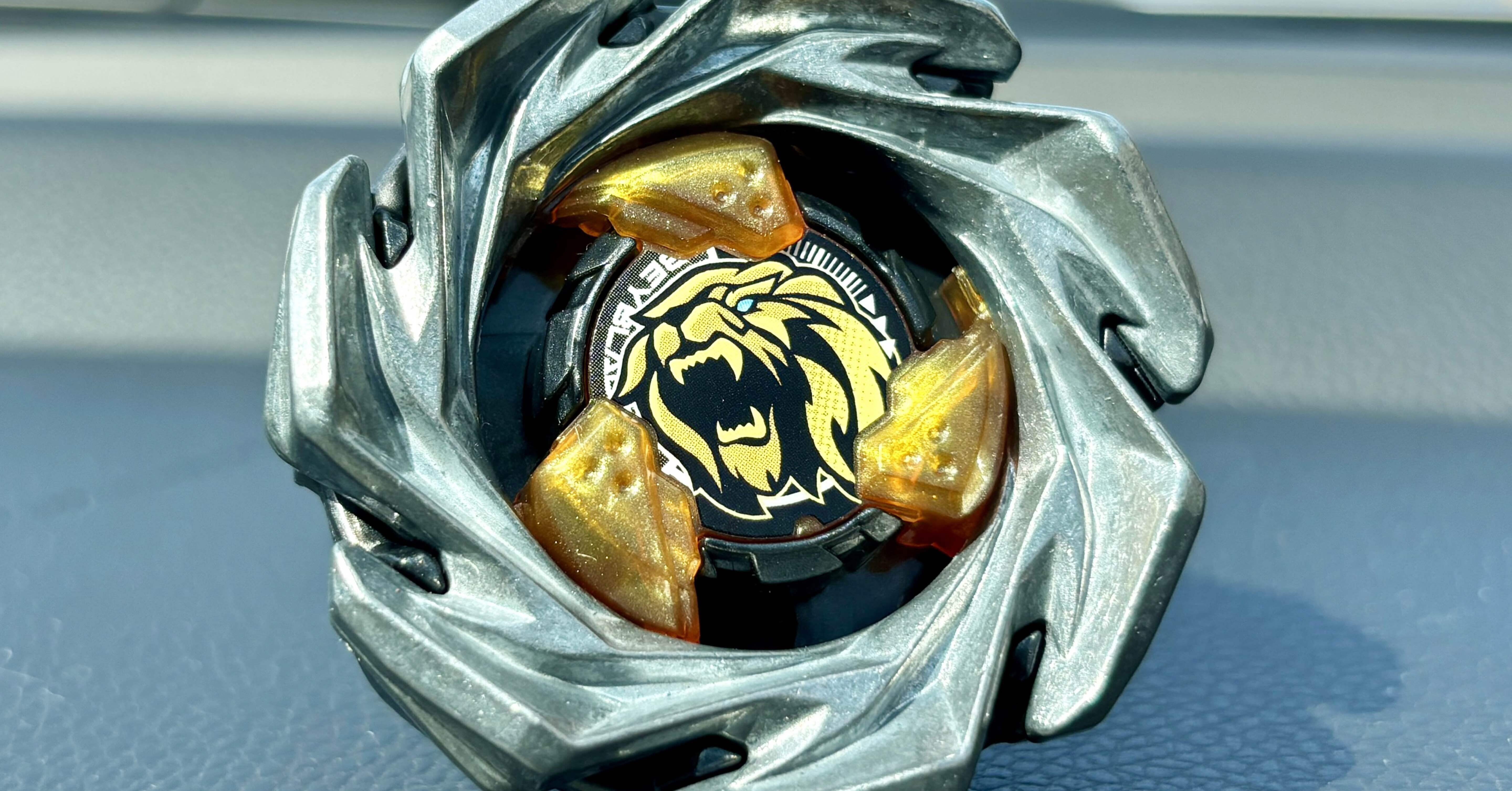 ベイブレードX レオンクレスト7-60GN レビュー｜麻倉まくら