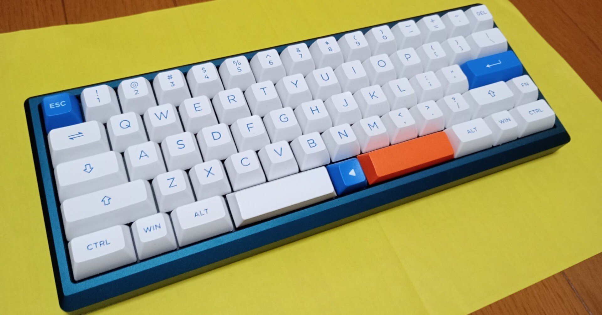 【カスタムキーボード】Wuque studio Mommoth75 予備PCB他 baeb9379c952e50905f05f8a878aed