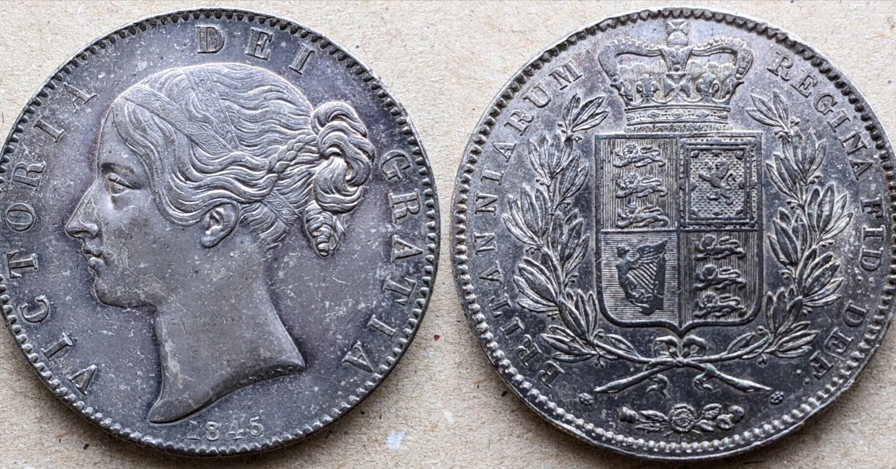 Victoria Young Head Crown (イギリス ヴィクトリア ヤングヘッド Victoria Young Head Crown (イギリス ヴィクトリア ヤングヘッド