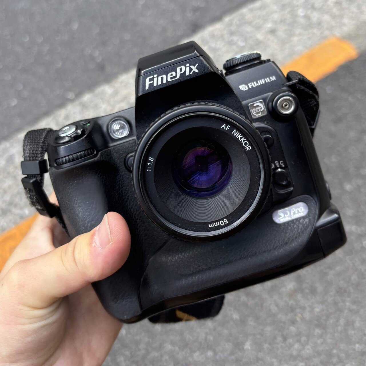 ☆希少品☆ FUJIFILM S3 PRO ボディ #J232(Yahoo!オークション ☆希少品☆ FUJIFILM S3 PRO ボディ #J232(Yahoo!オークション