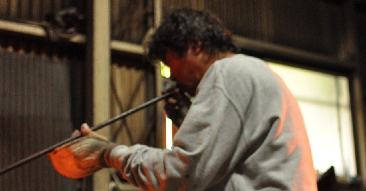 手吹きガラス作家 横山秀樹｜Toshiyarie