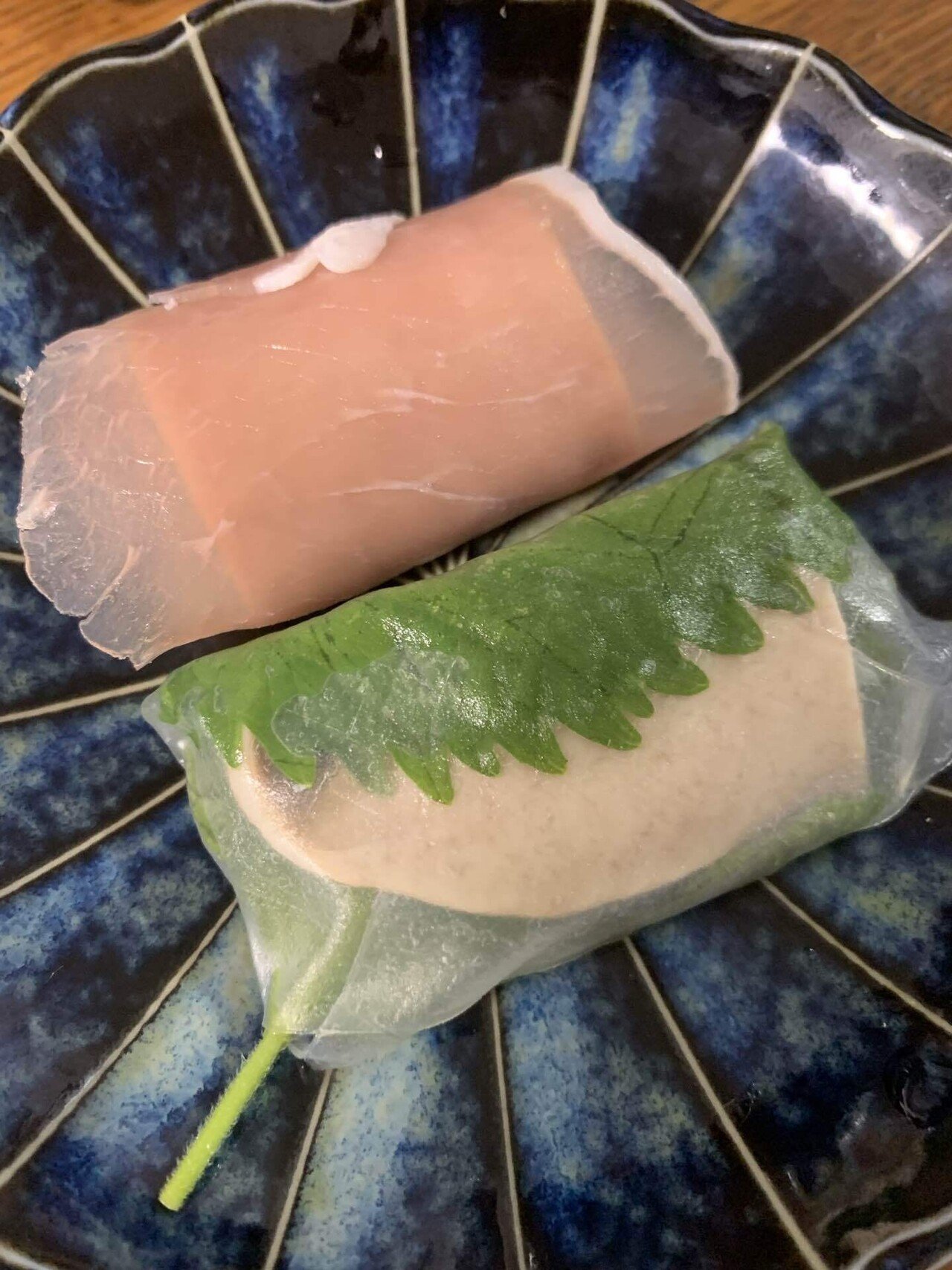 生春巻きコレクション、高知鰹とトマト＆モッツァレラの炙り生春巻き