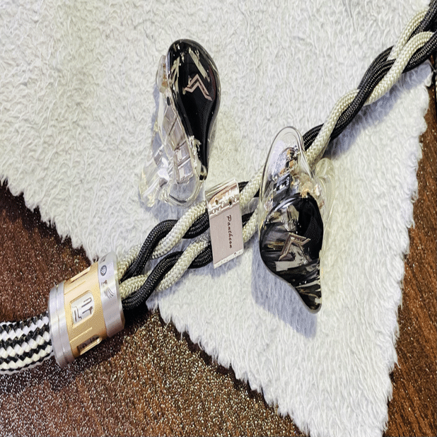 感想】AüR Audio Neon Pro｜オー豚太郎