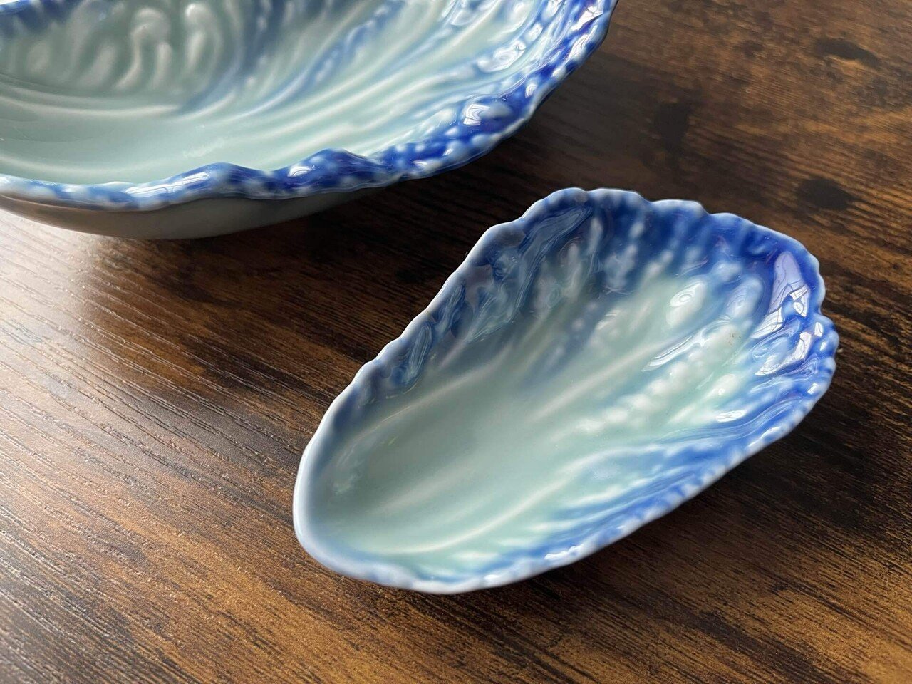 器のはなし】納涼のための青磁。みずみずしいエメラルドグリーンだ