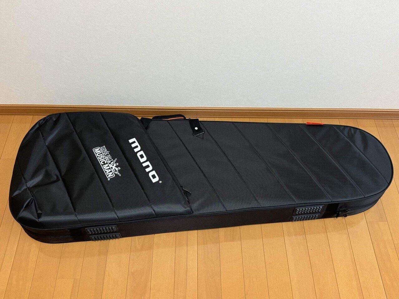 MUSIC MAN StingRay4 USA製　ハードケース付 Music Man Case for Musicman Stingray 4+5 | USA