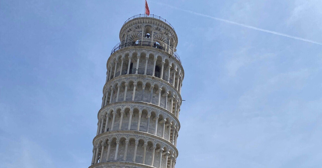 イタリア ローマ ピサの斜塔キティ 2013