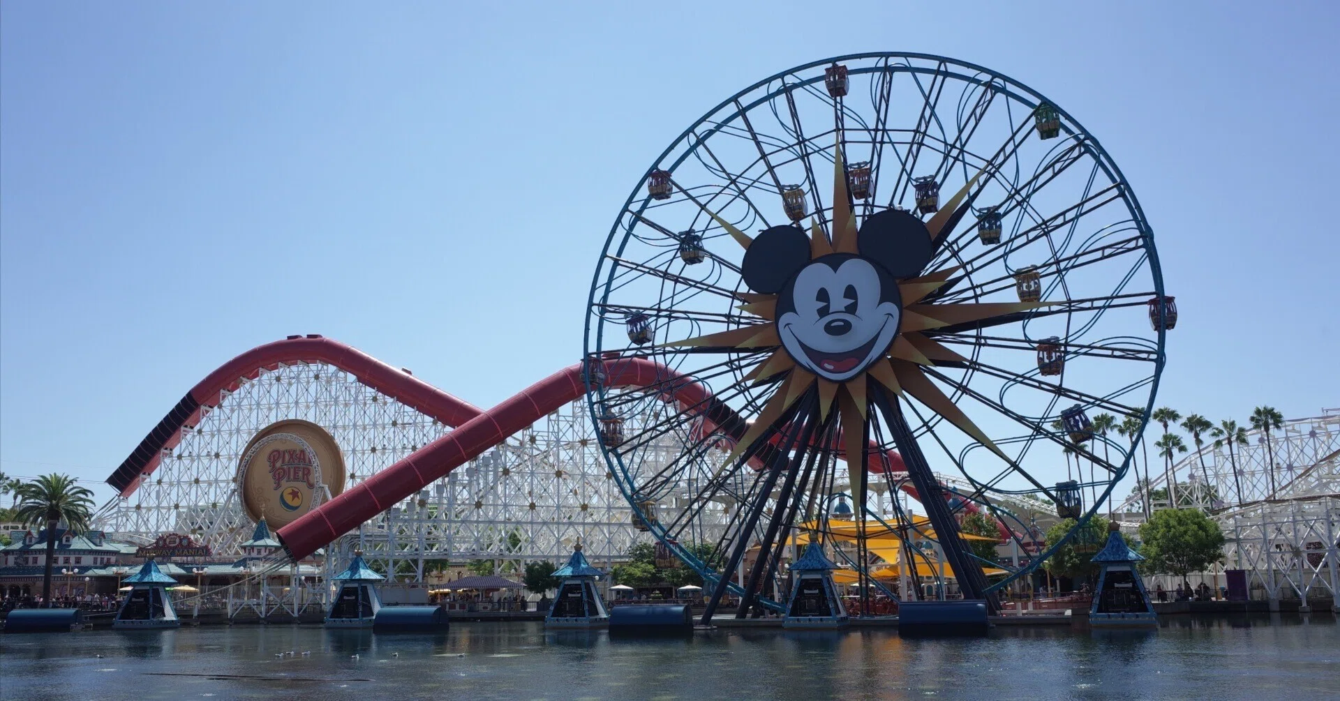 ディズニーカリフォルニアアドベンチャー　オープニング記念プレート　2001年限定 カリフォルニア・ディズニーで消えたことあるよ （アドベンチャー編