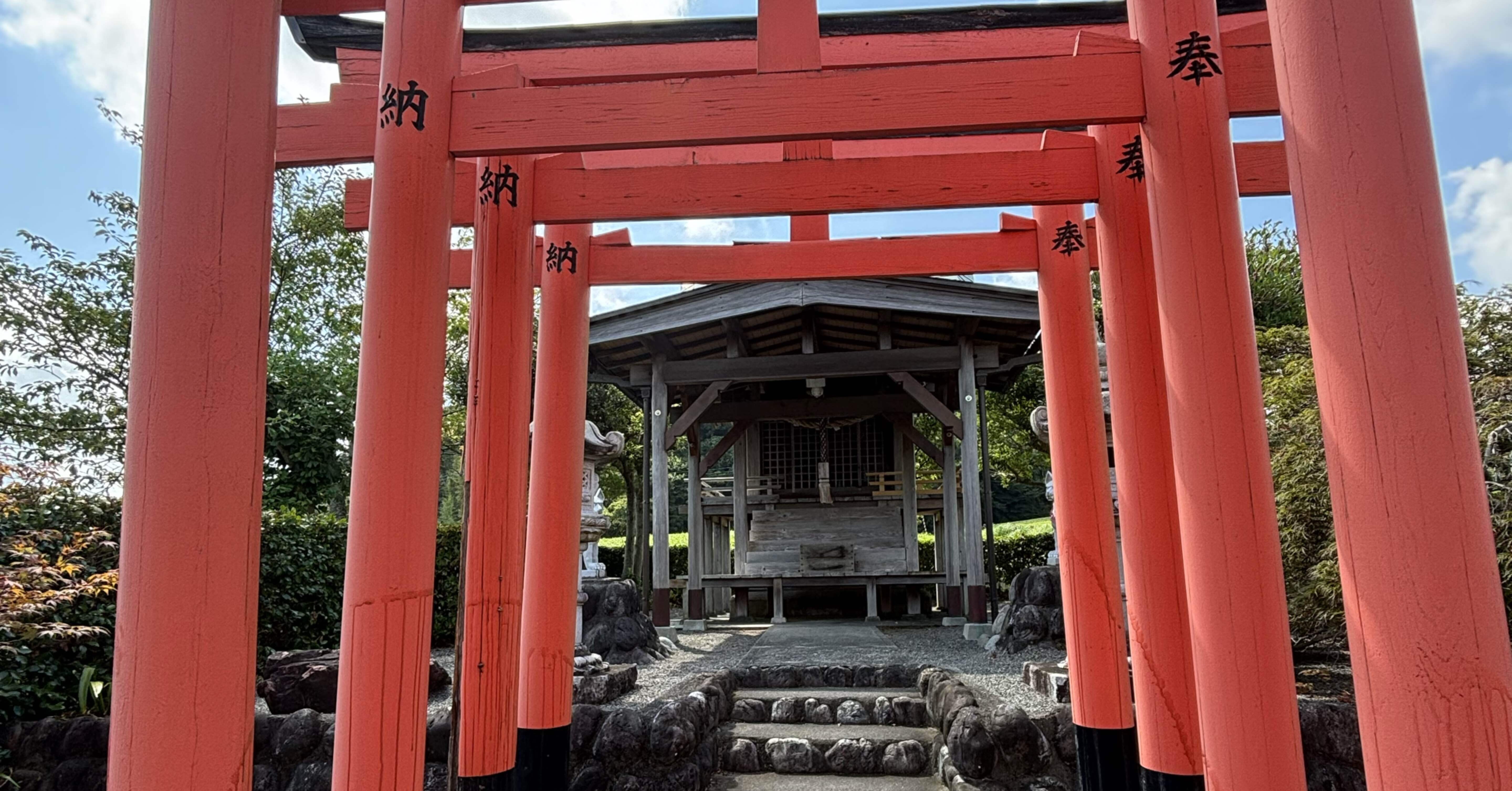 掛川市伏見稲荷神社〜高松神社へ｜Akaru