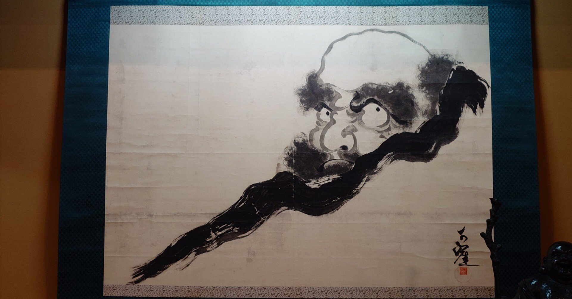 大本山永平寺の廊下に掲示されていた「仏心」｜志鷹英男（ShitakaHideo）