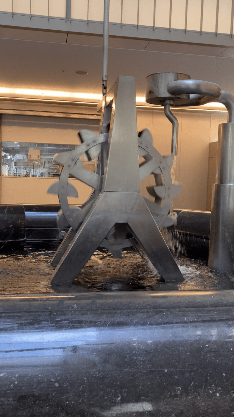 世界最大の振り子時計｜やまもん