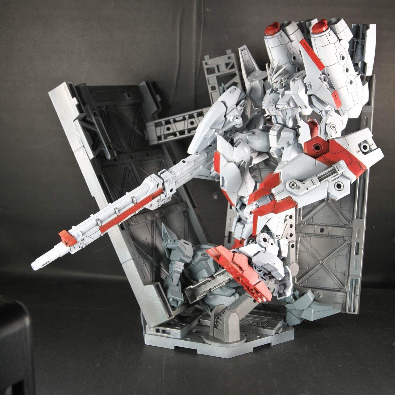 ガンプラ 1/144 ザクZ サイコミュ試験用 ミキシング 全塗装作品