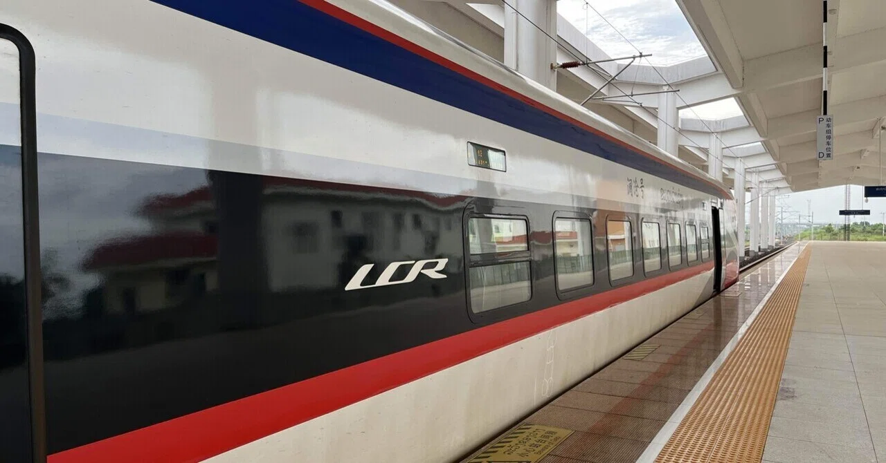 50日間アジア一人旅 第26日ラオス中国鉄道にてヴァンビエンに行く2024