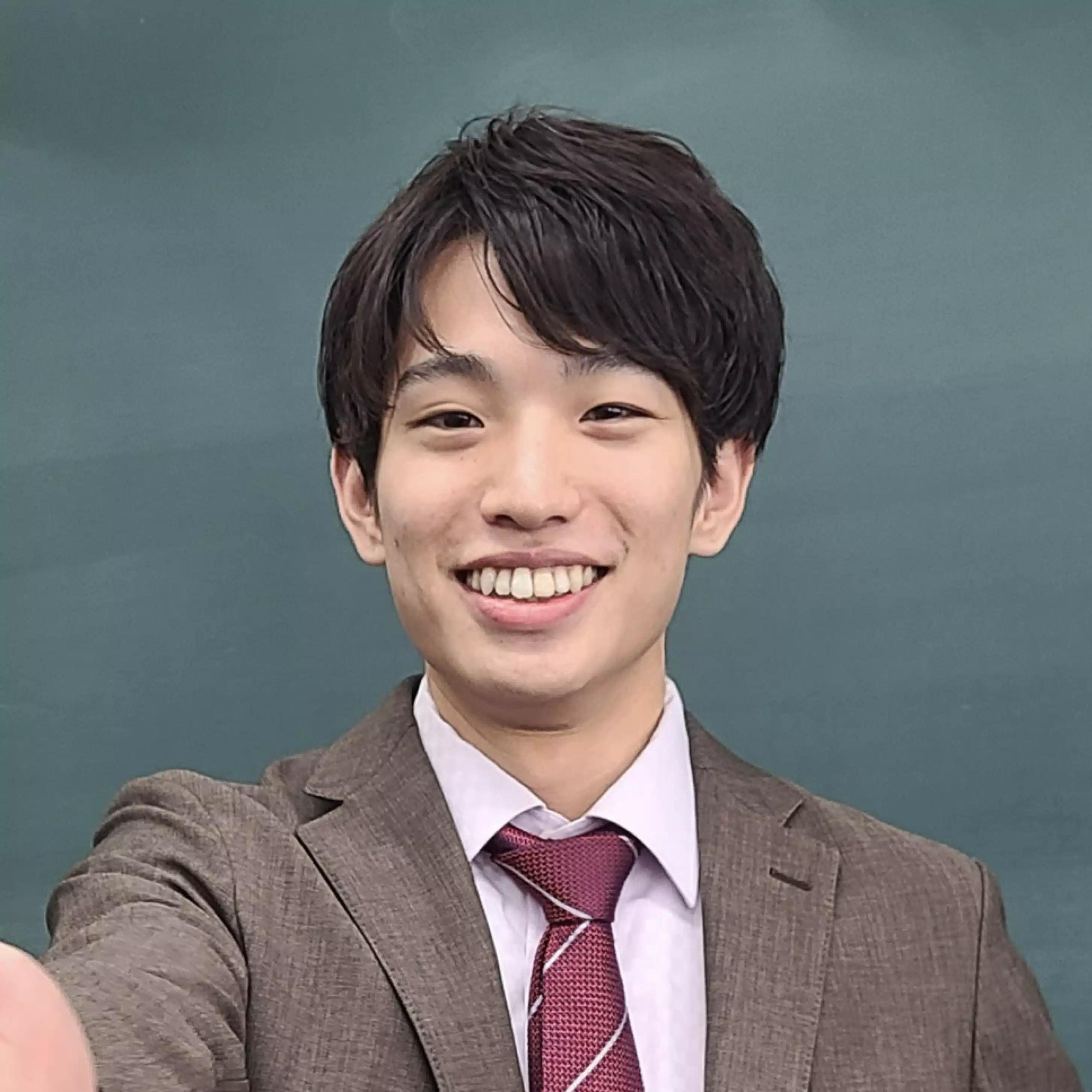 西山  弾
