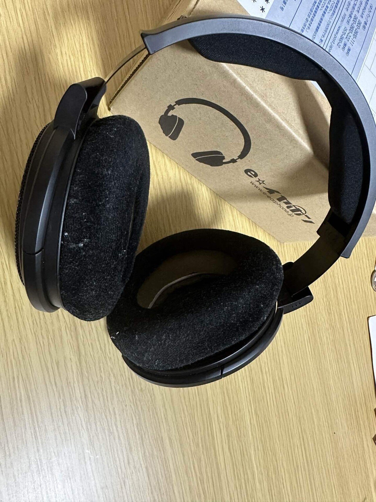 Sennheiser HD 660S ヘッドフォン　新品純正イヤーパッド付 Amazon.co.jp: Geekria イヤーパッド Comfort 互換性 パッド