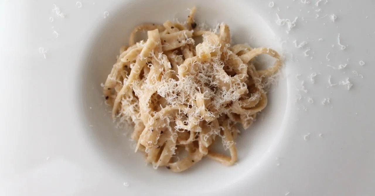 手打ちパスタの基本は中力粉100gに卵1個 樋口直哉 Travelingfoodlab Note 手打ちパスタの基本は中力粉100gに卵1個 樋口直哉 Travelingfoodlab Note