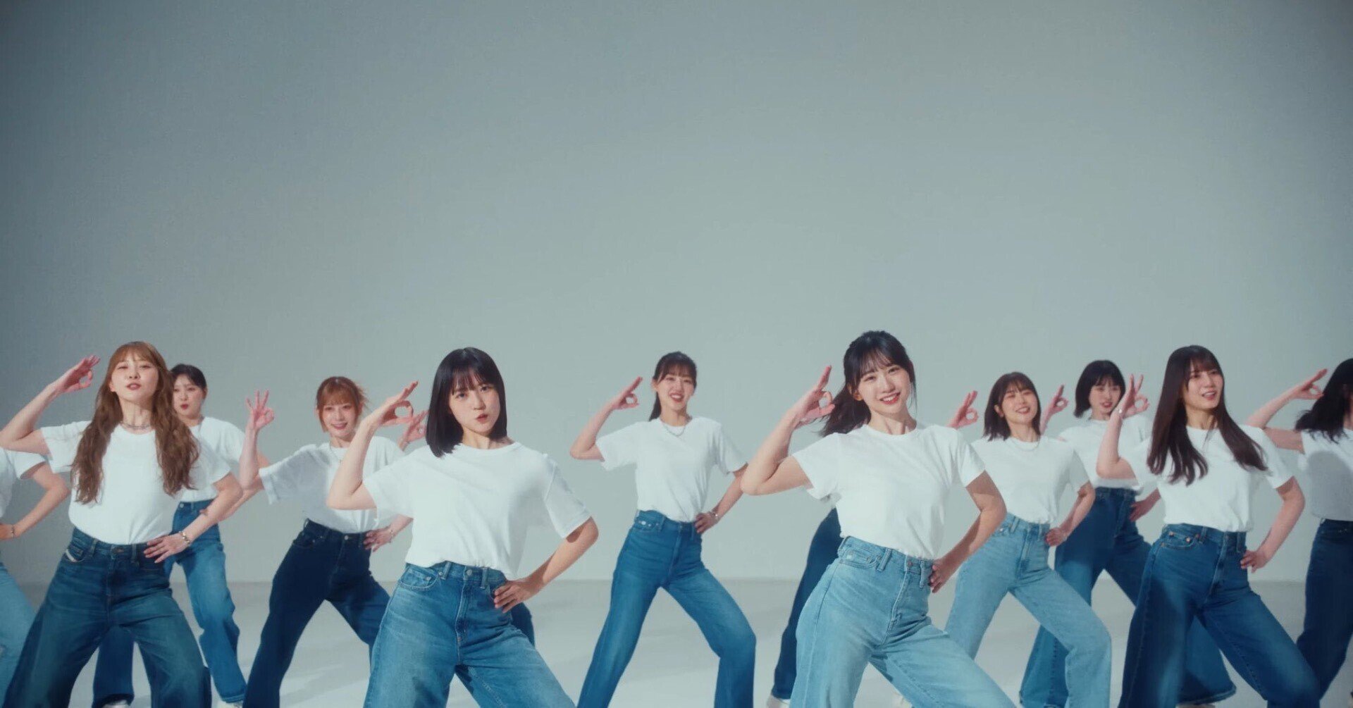 小坂菜緒 日向坂46 カレンダー スタイリング デニム 生写真 8種コンプ