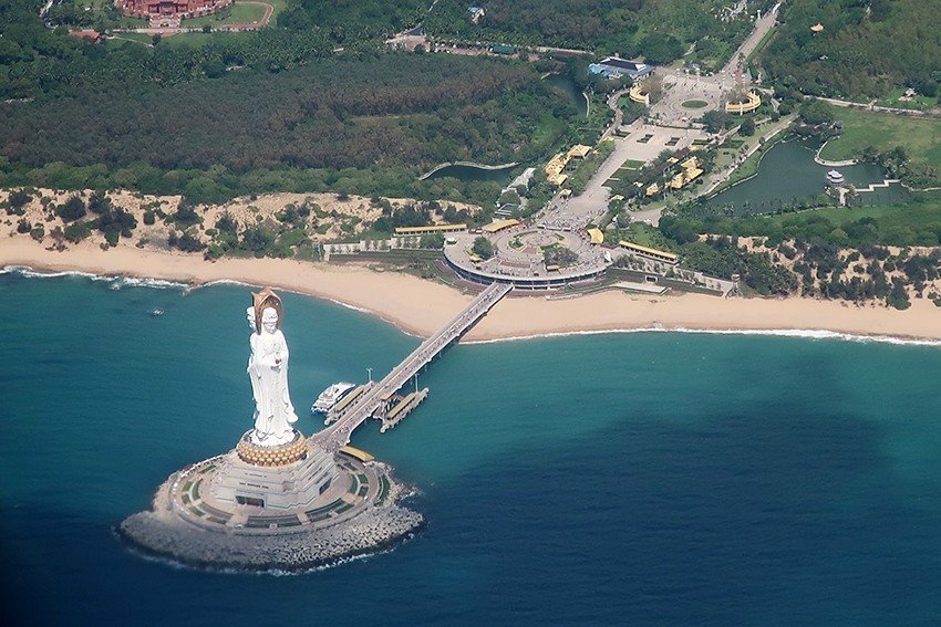 究極のインスタ映え！世界最大の海上観音像｜ぼのぼ