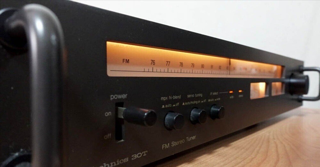 Technics FM専用チューナー ST-9030T Technics FM専用チューナー ST-9030T Technics ST-9030T: BLUESS