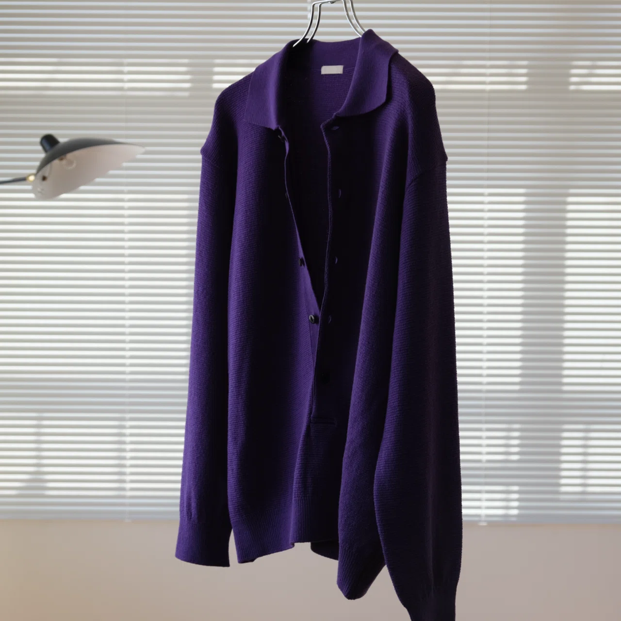 Layered Knit Polo for Fun Winter Style｜水岡