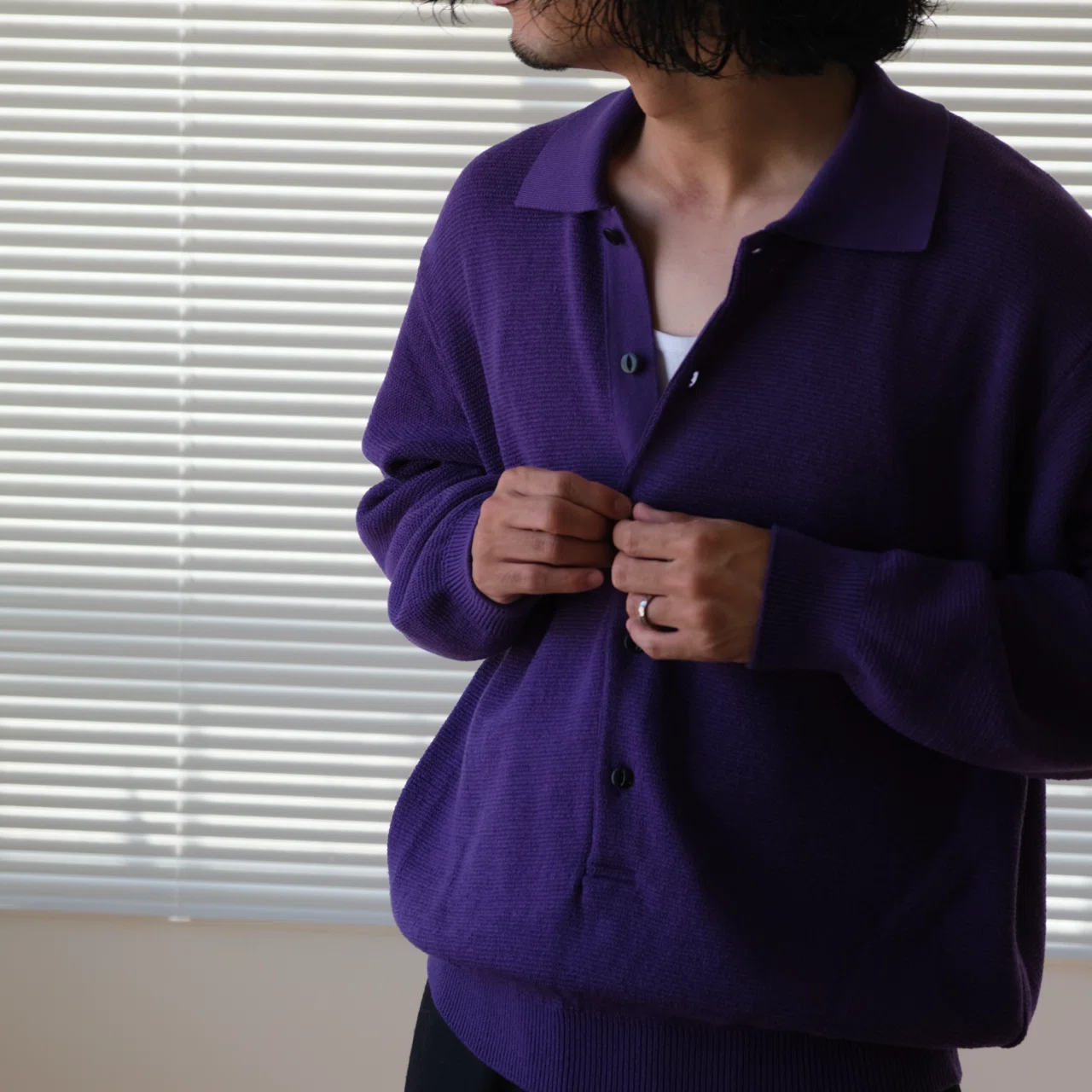 Layered Knit Polo for Fun Winter Style｜水岡
