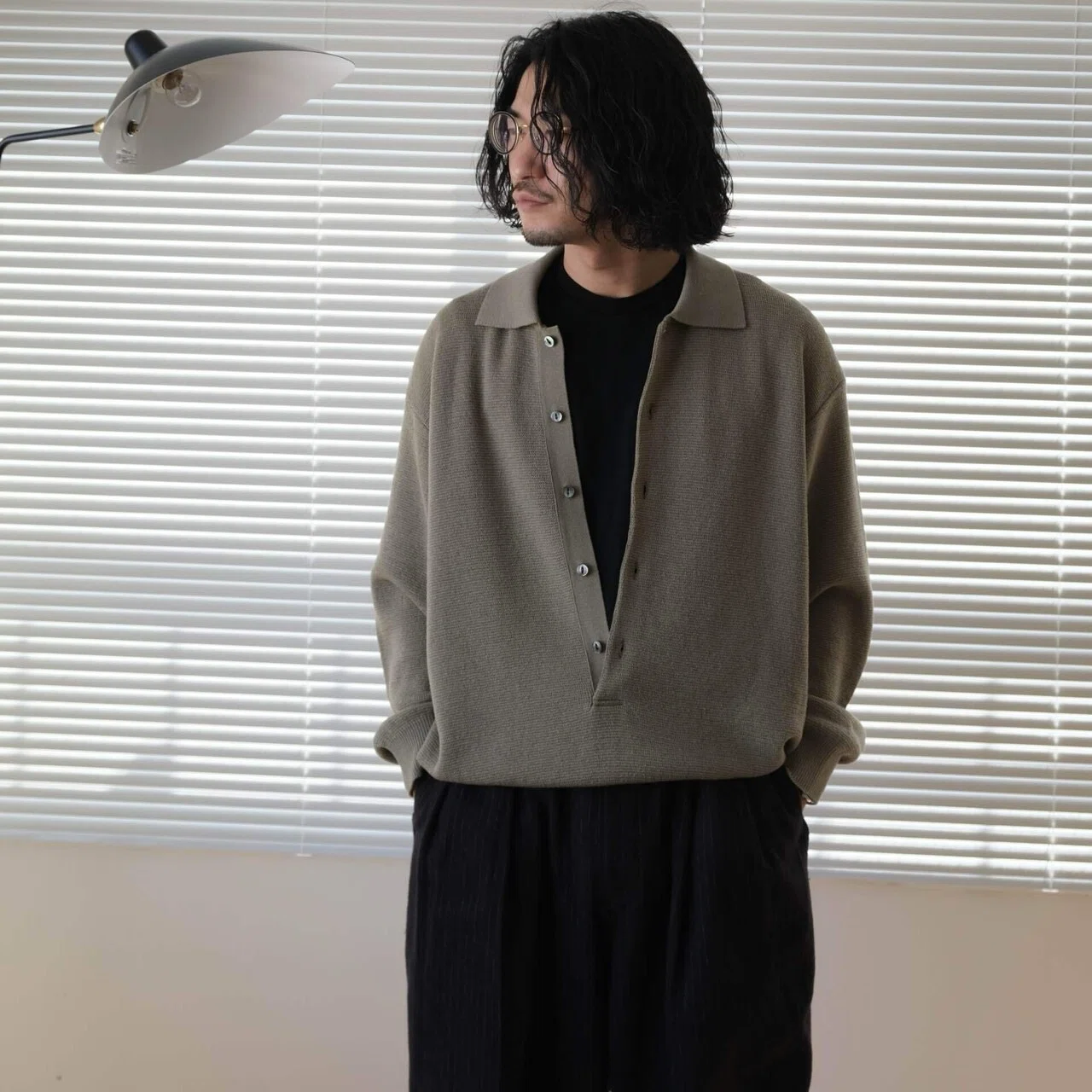 Layered Knit Polo for Fun Winter Style｜水岡