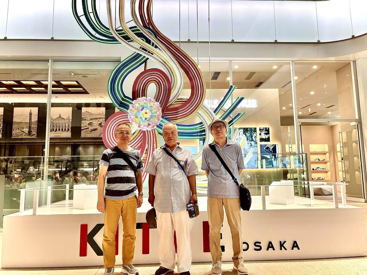 JPタワーとバルチカ03を探索 第39回歌を歩く｜Webプレス社