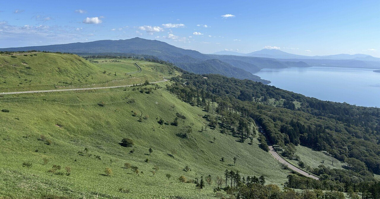 夏の1コマ・・・どこまでも雄大な美幌峠と日本最大のカルデラ湖、屈