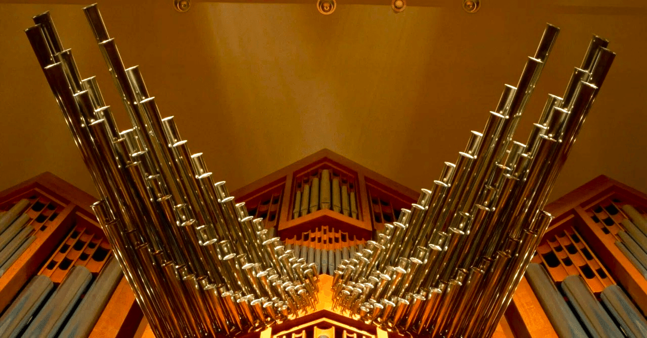 5,898本のパイプを持つオルガン。その響き、もはや異次元体験です