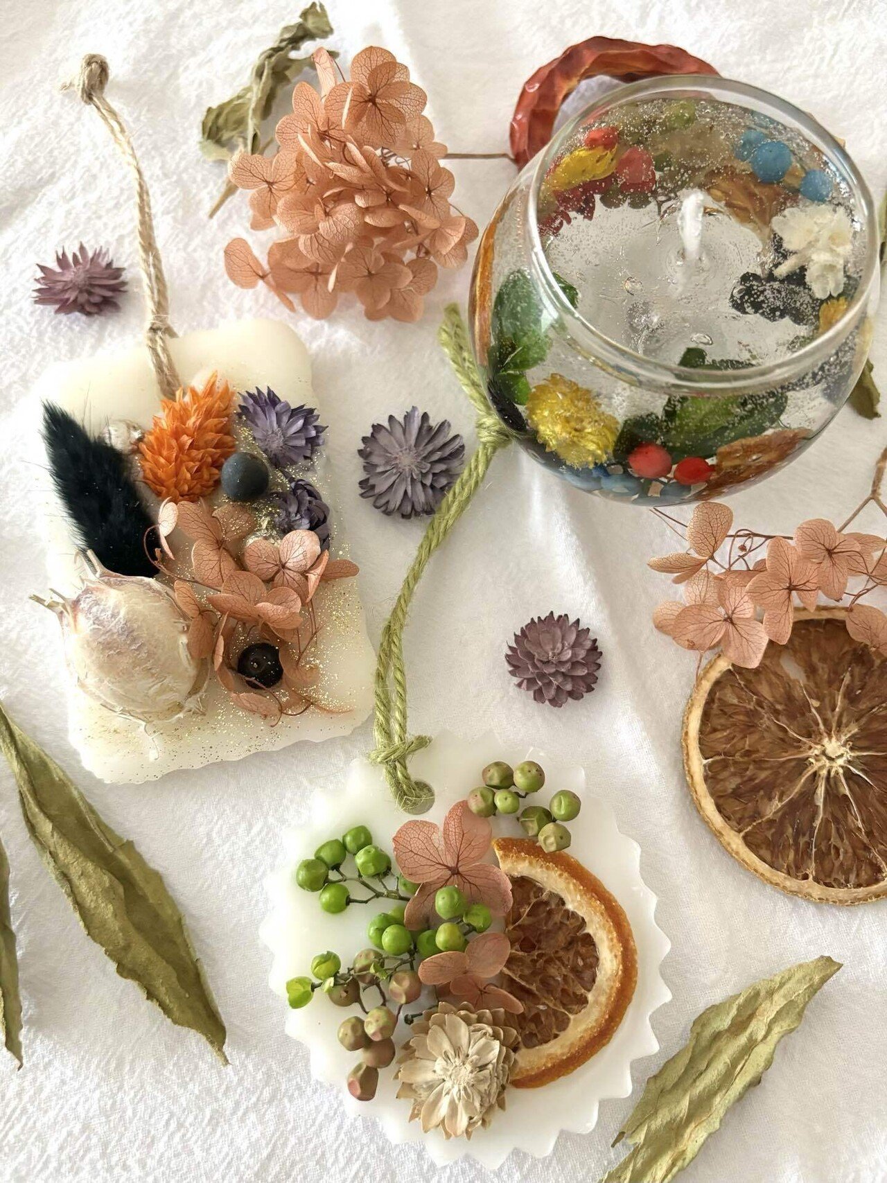 秋のワークショップは大人気のアロマワックスサシェ｜jeweri