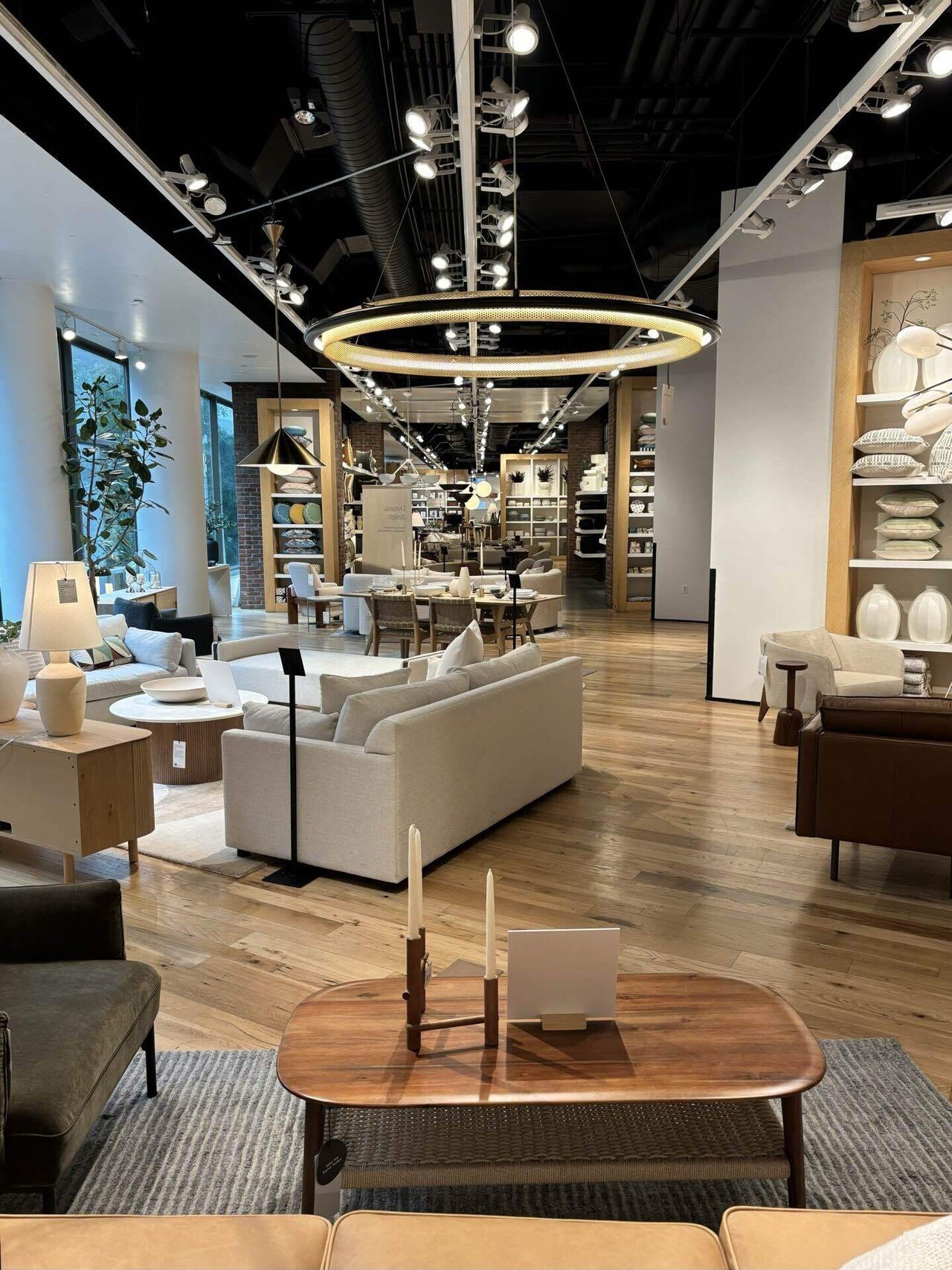 NYまち歩きリサーチ】カジュアルインテリアSHOP West Elmに潜入せよ