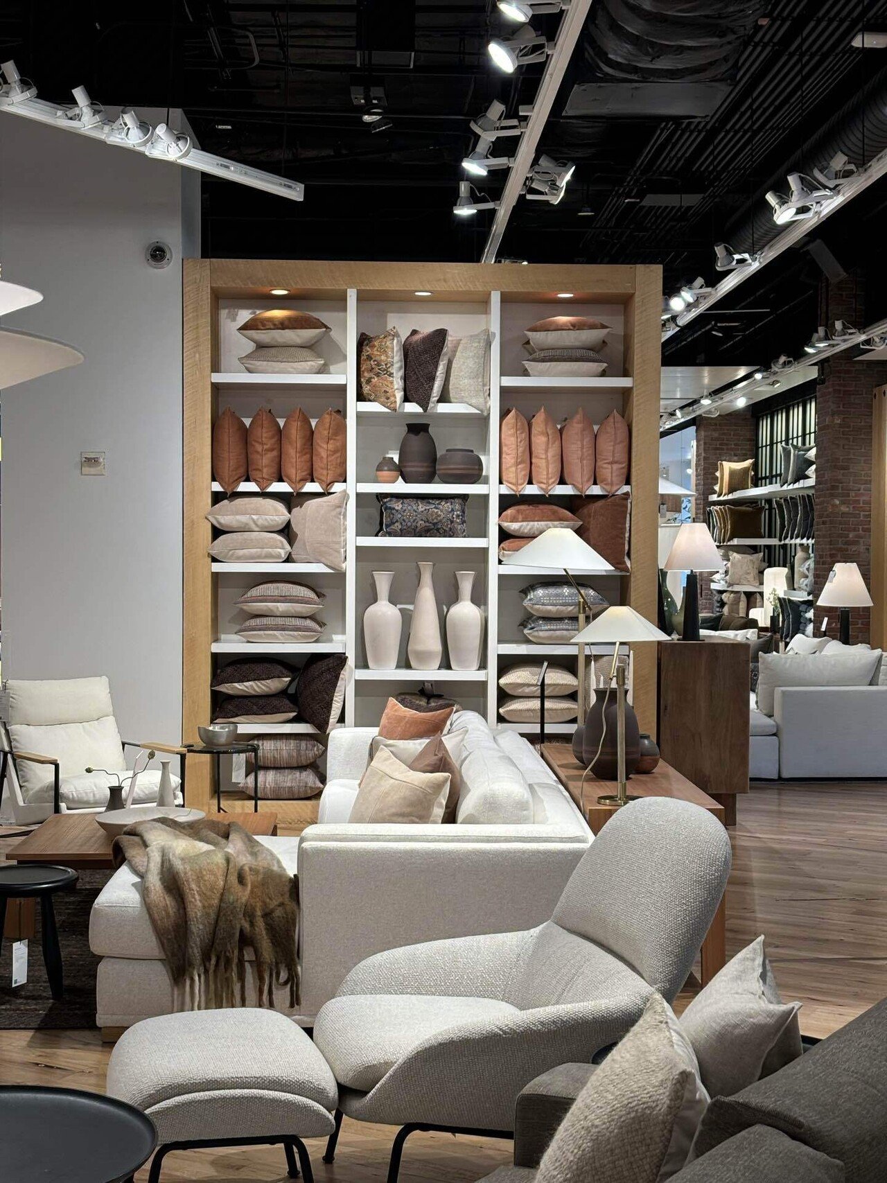 NYまち歩きリサーチ】カジュアルインテリアSHOP West Elmに潜入せよ