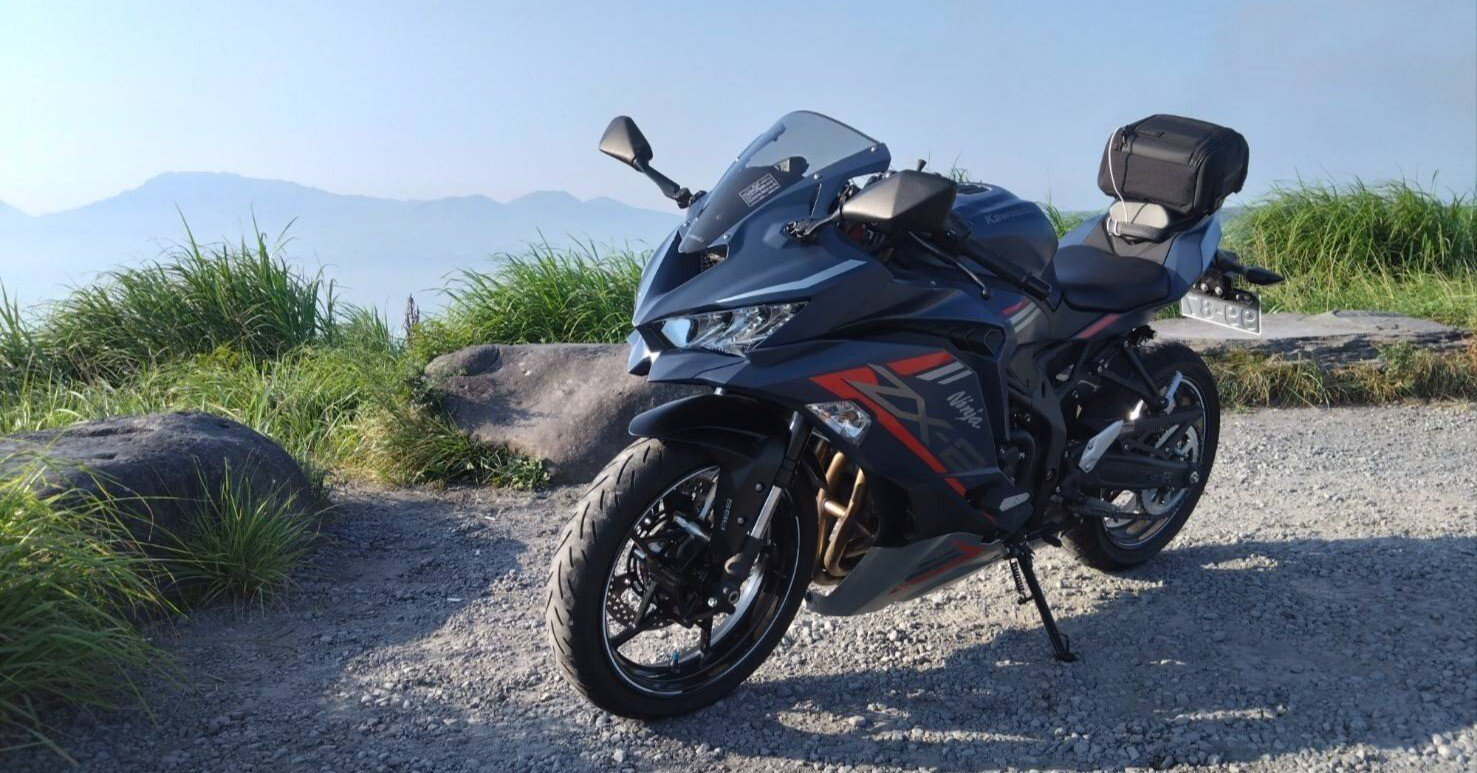 絶叫する高級モデルガン──ZX-25R、納車レビュー──｜にけねこ