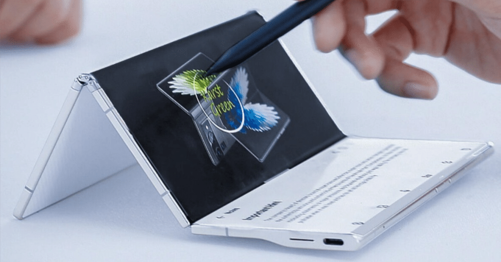 3つ折りでも薄さ11mmの「PHANTOM ULTIMATE 2」3つ折りスマホは旅マシン