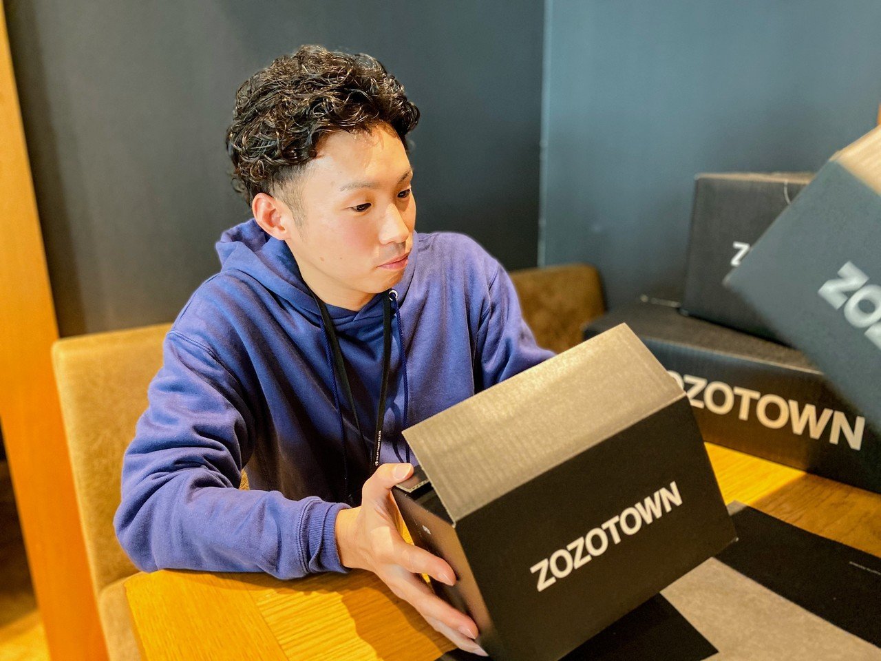 ZOZOTOWNの段ボール箱