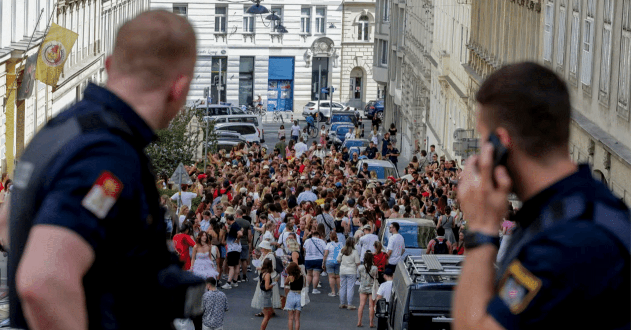 Mark 563 - Hip Hop Coloring Book (Coloring Book)– Josey Records, image size:1280x670