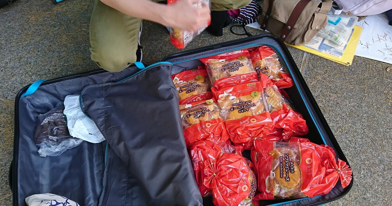 東大 藝大デザイン団体がこだわり抜いて最強の模擬店を作った話 Designing Plus Nine Note 東大 藝大デザイン団体がこだわり抜いて最強の模擬店を作った話 Designing Plus Nine Note