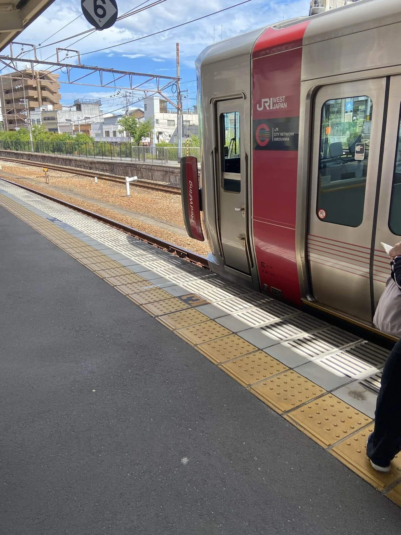 こだまの指定席比べてたら、足止めと進路変更（尾道→福山→姫路→大阪