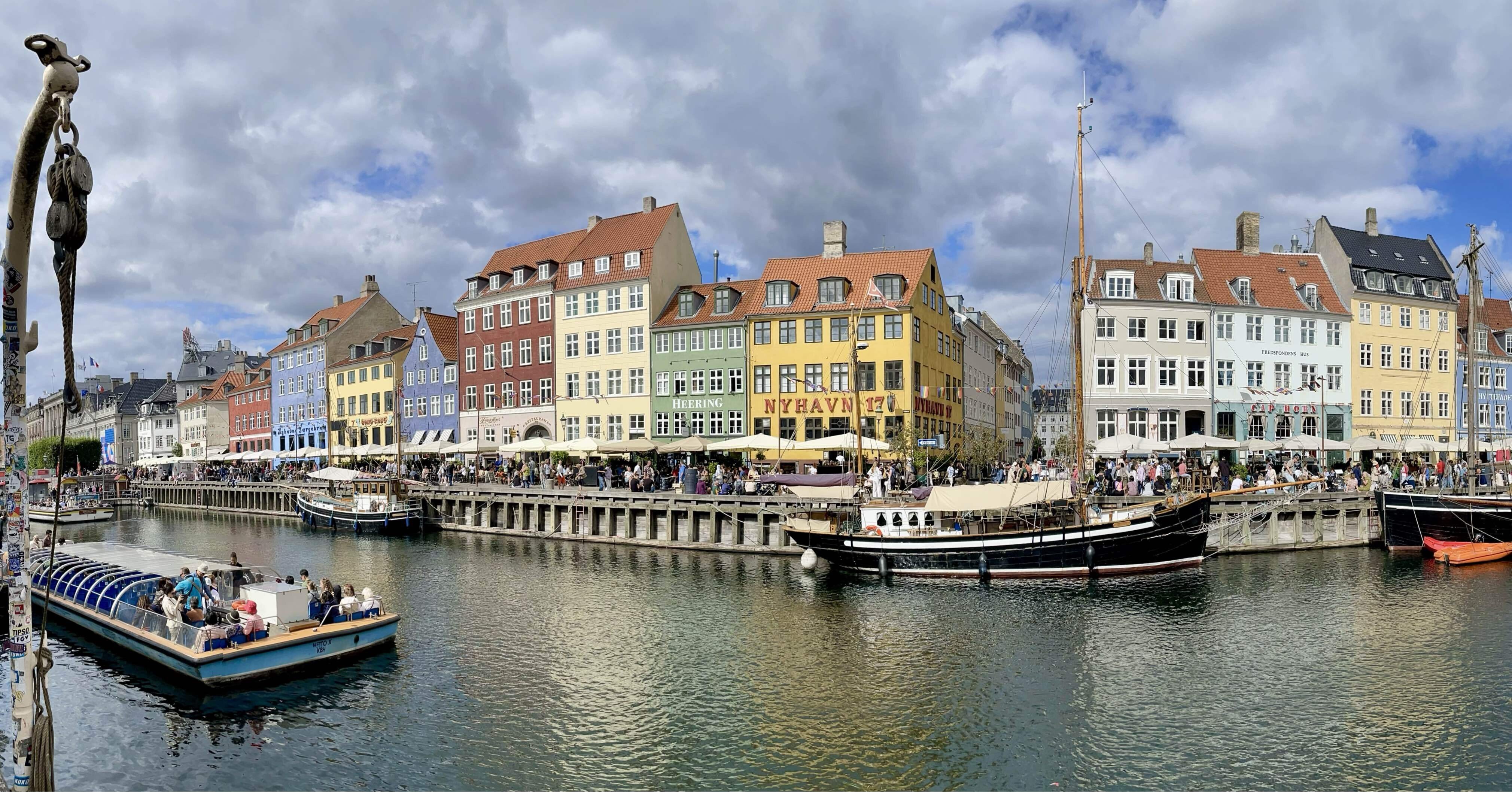 デンマークへの旅 2 - ヘルシンオー｜Azuki Smith