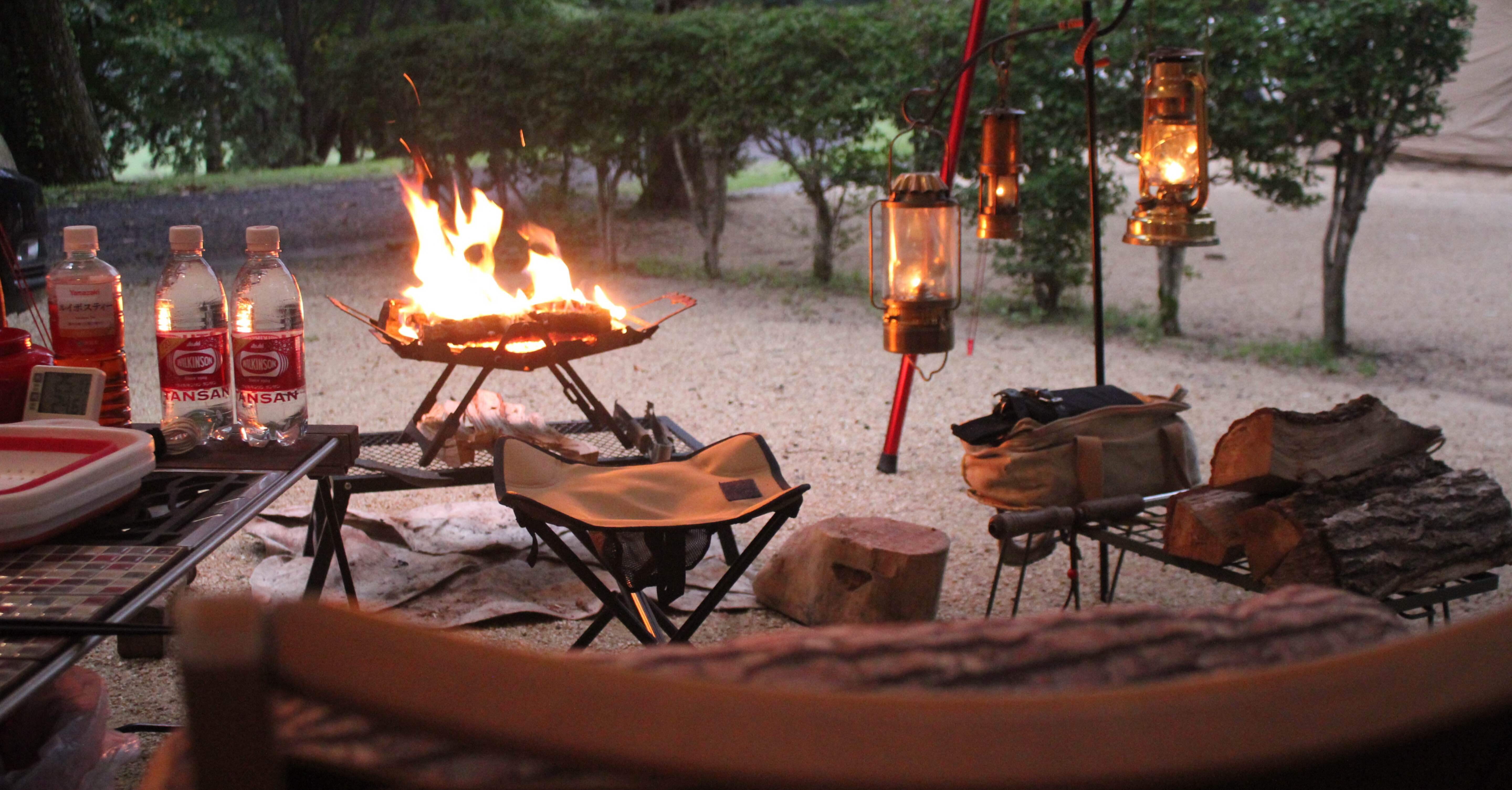 今、手に入れるべきランタンハンガーはコレ｜今日もどこかで野遊びを