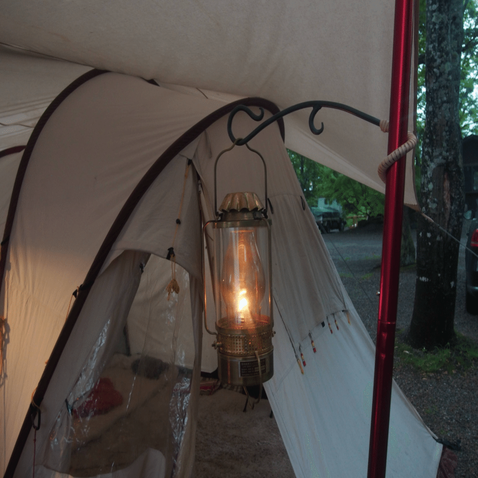 今、手に入れるべきランタンハンガーはコレ｜今日もどこかで野遊びを
