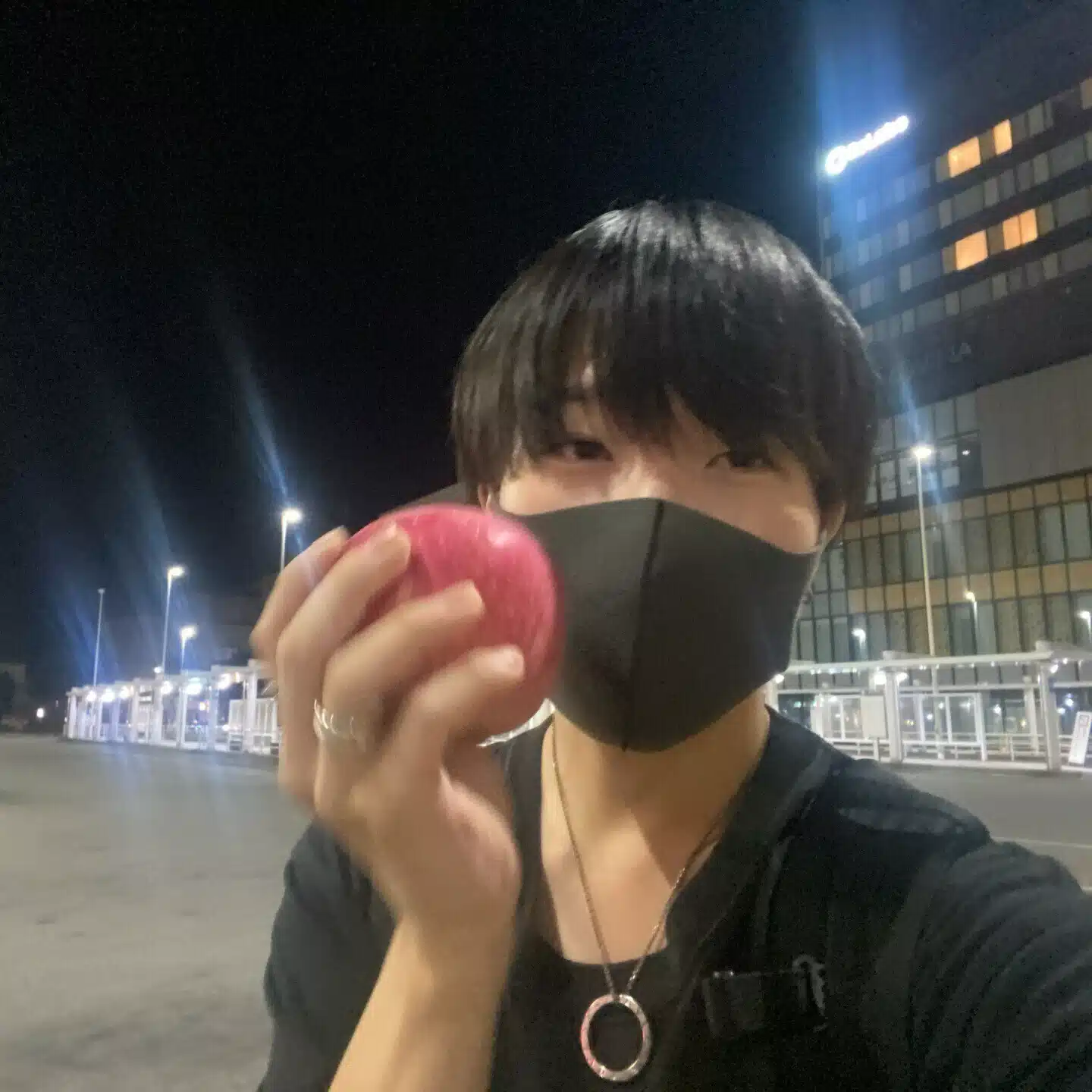 梨央 / Rio