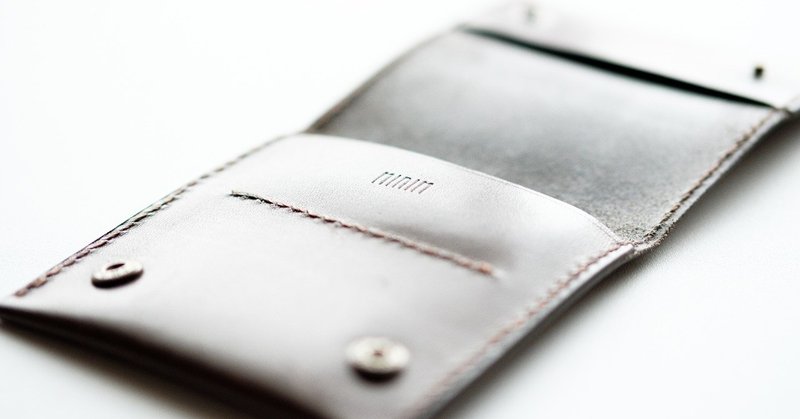 ミニマルな財布、MINIMのOne Walletを使ってみた