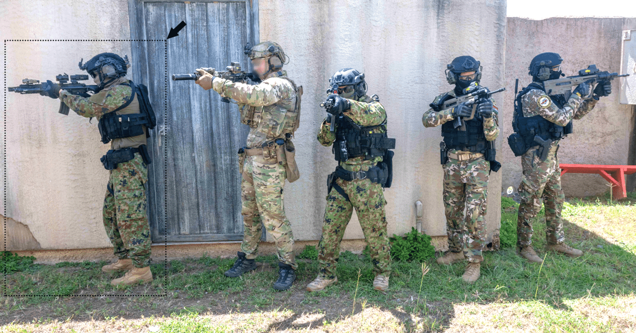 特殊部隊なくつ（その33）CRISPI S.W.A.T. DESERT GTX｜リコ・チンデル