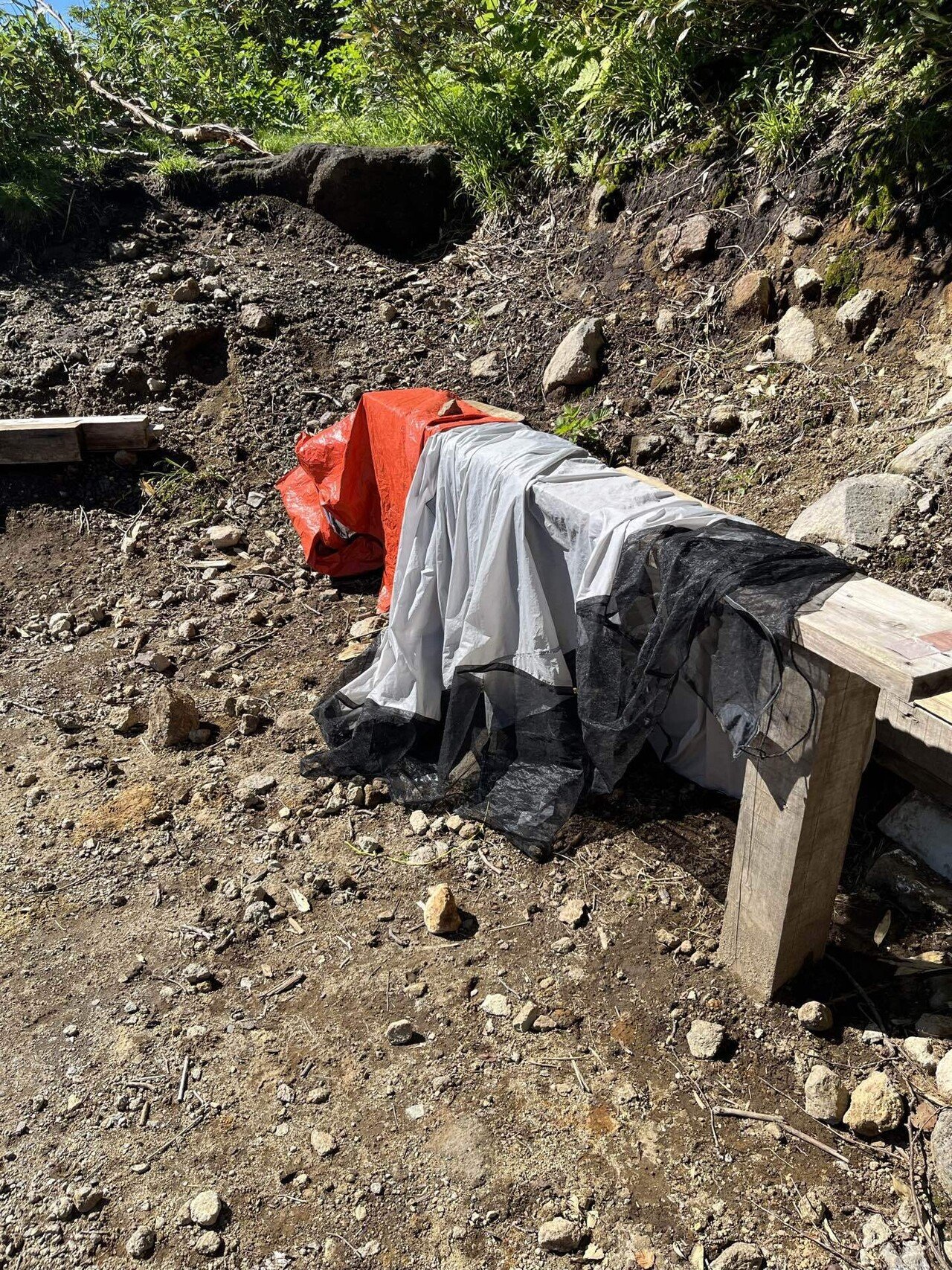 Six Moon Designs】Deschutes Plus Tarpの甘辛レビュー②|KYO Six Moon Designs】Deschutes Plus Tarpの甘辛レビュー②|KYO
