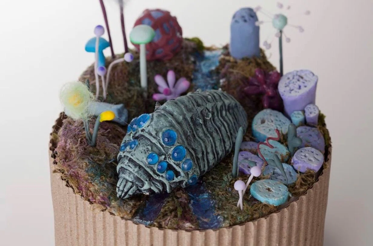 ハンドメイド陶芸作品　サンゴ礁　風の谷のナウシカ 王蟲と腐海の森】風の谷のナウシカ模型｜空鹿