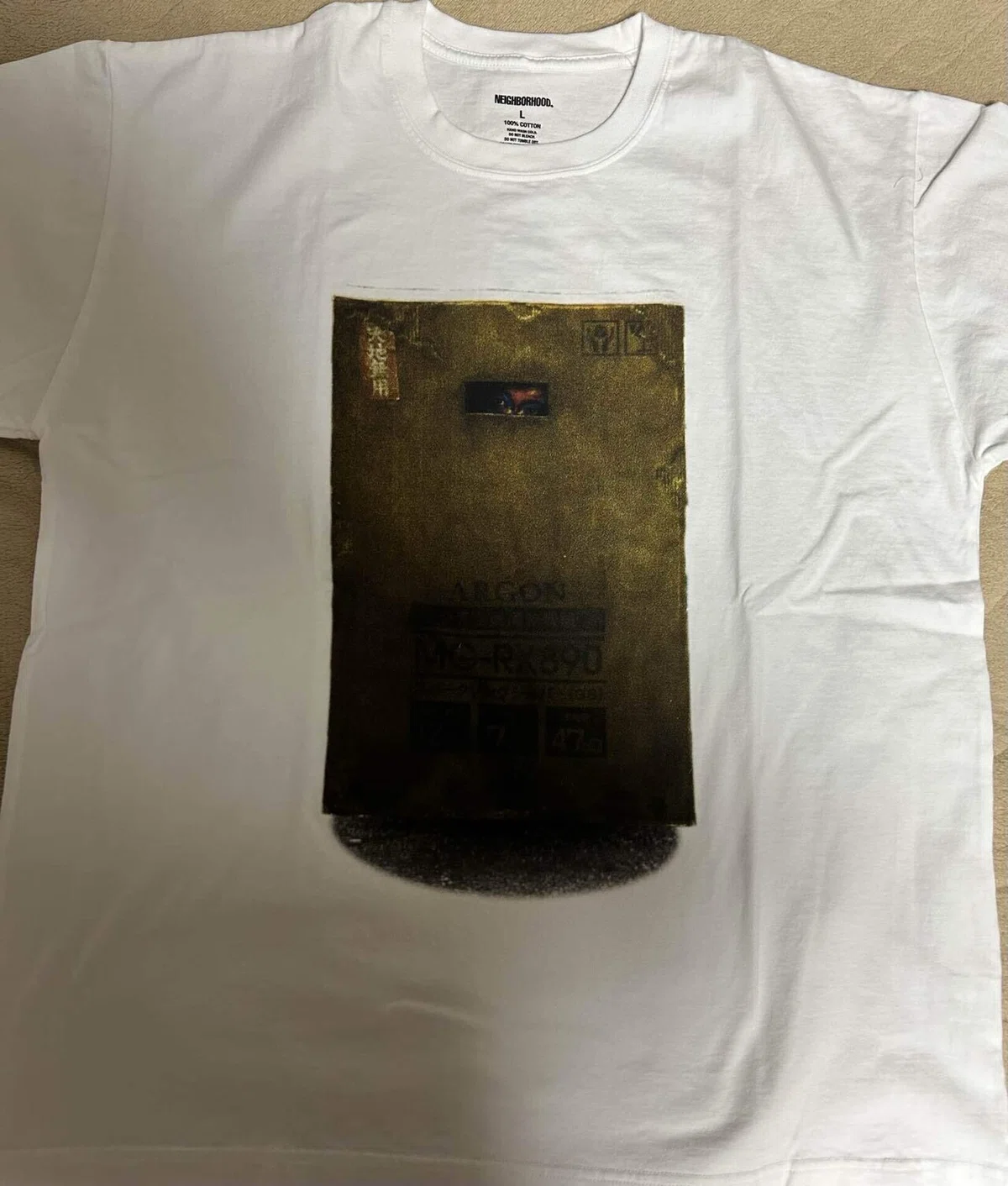 箱男のTシャツ｜柳の木